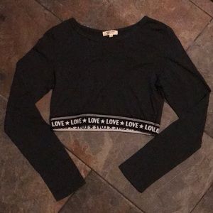 Crop top size medium
